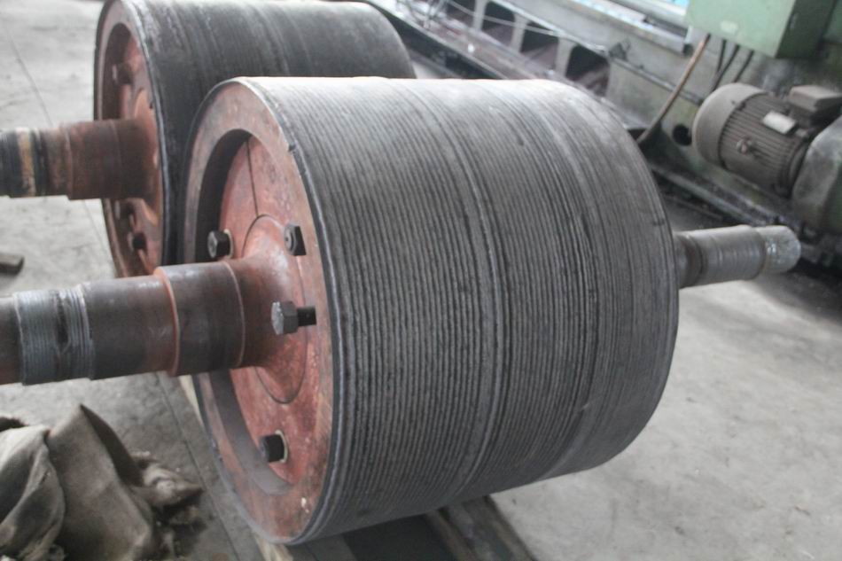 破碎機(jī)輥、破碎機(jī)轉(zhuǎn)子堆焊修復(fù)